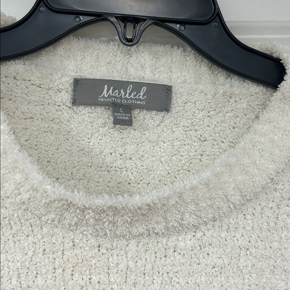 Marled Cozy Heart Sweater - Picture 2 of 4